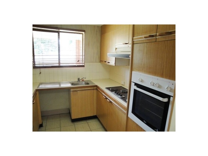 28/164 High Street, Southport QLD 4215