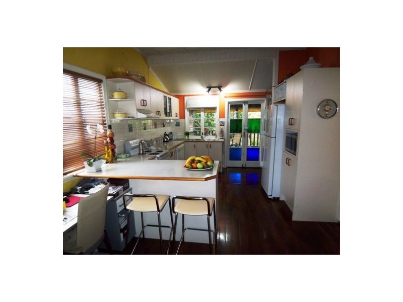 10 Norman Street, Southport QLD 4215