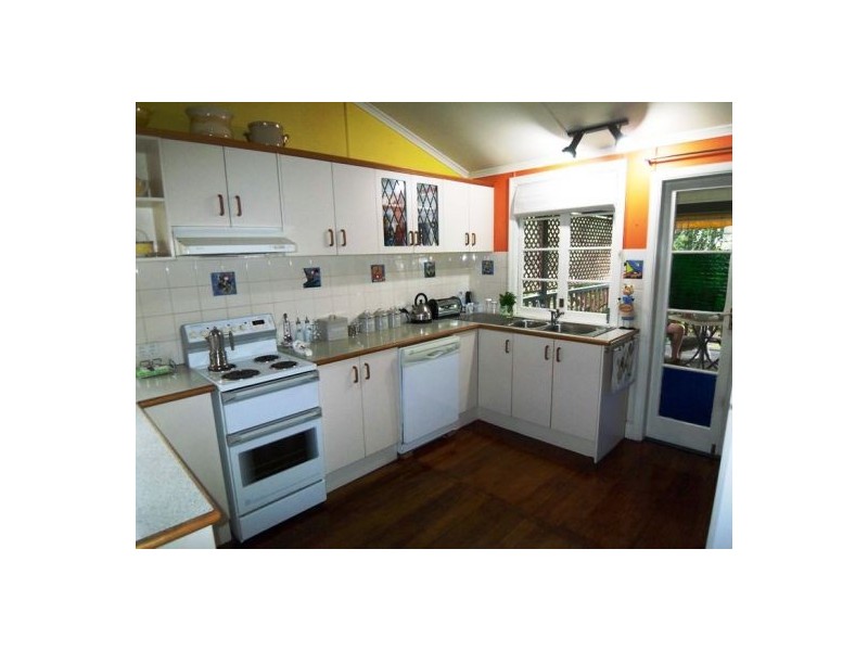 10 Norman Street, Southport QLD 4215