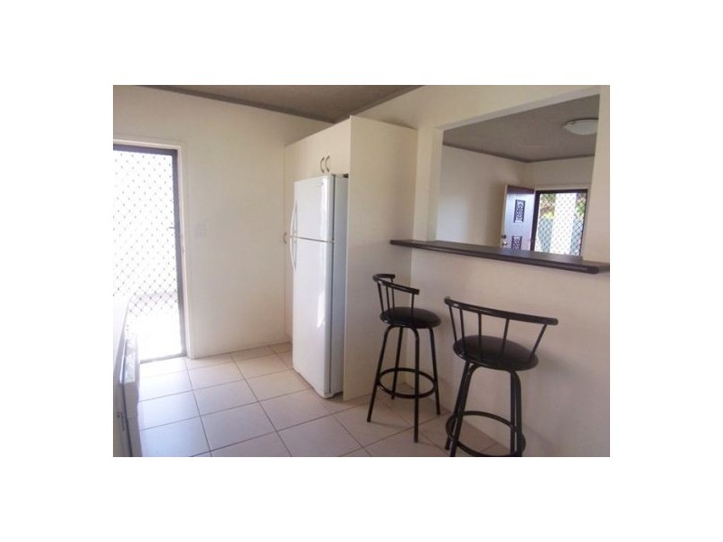 3/214 Scarborough Street, Southport QLD 4215