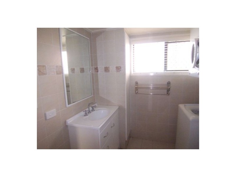 3/214 Scarborough Street, Southport QLD 4215