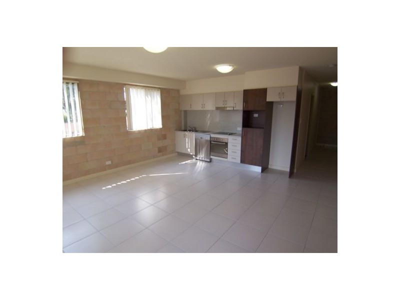 16/148 High Street FURNISHED, Southport QLD 4215