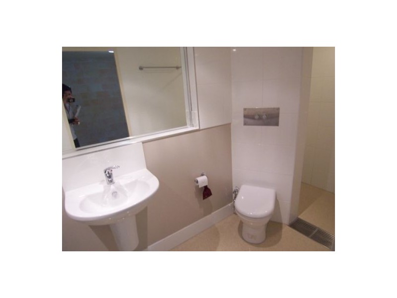16/148 High Street FURNISHED, Southport QLD 4215
