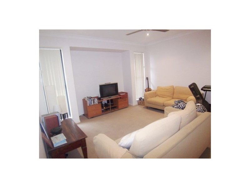 9 Bellthorpe Avenue, Ormeau QLD 4208