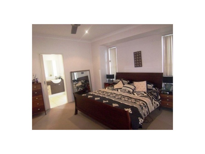 9 Bellthorpe Avenue, Ormeau QLD 4208