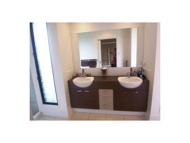 9 Bellthorpe Avenue, Ormeau QLD 4208