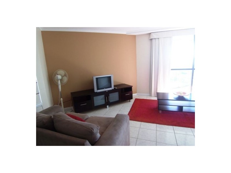 6a/114 Marine Parade, Southport QLD 4215