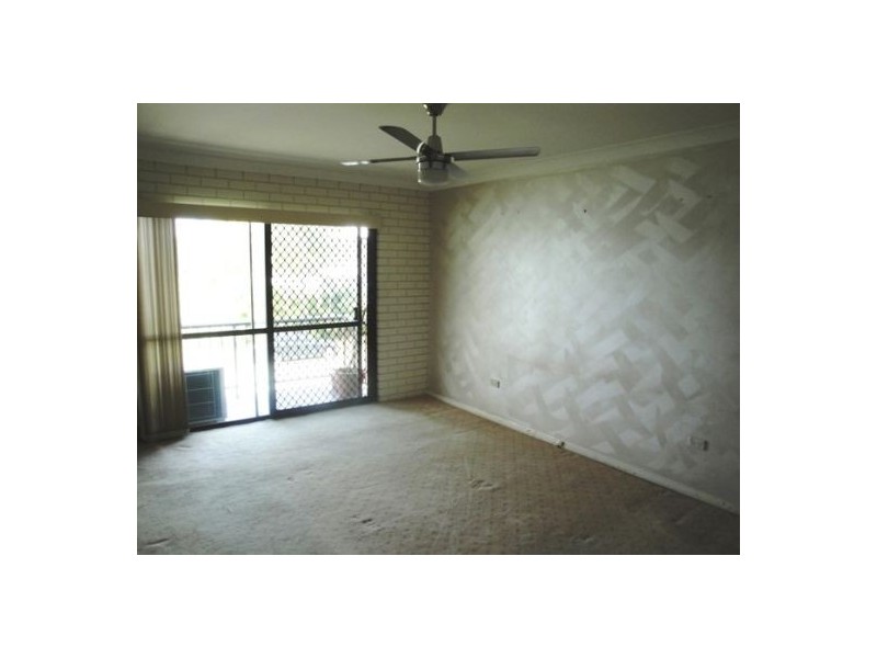 1/6 Tuesley Court, Southport QLD 4215