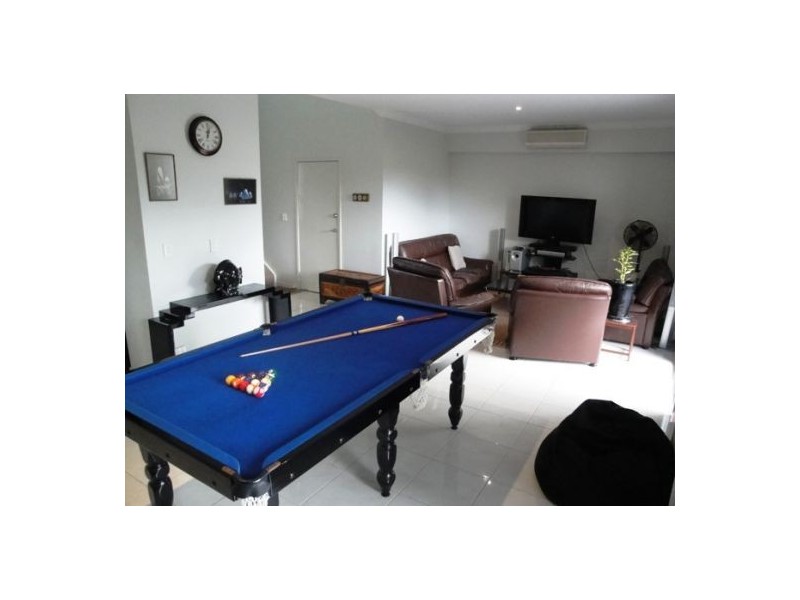 2/38 Government, Labrador QLD 4215