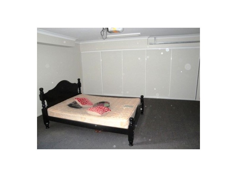 117 Minnie Street, Southport QLD 4215