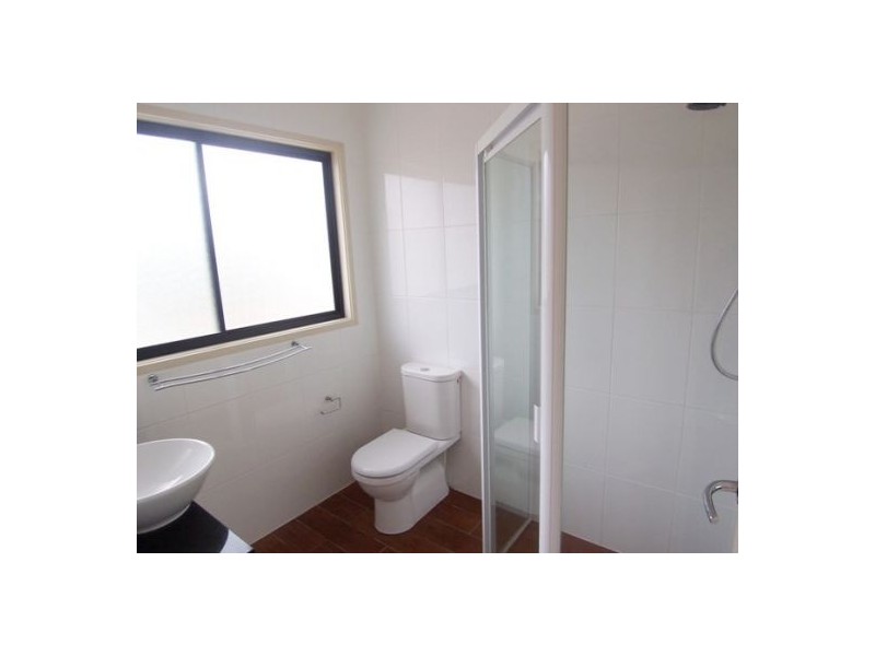 3/33 Harley Street, Labrador QLD 4215