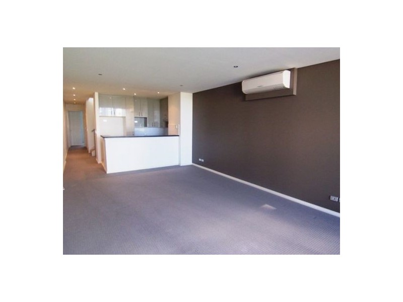 408/3 Como Crescent, Southport QLD 4215