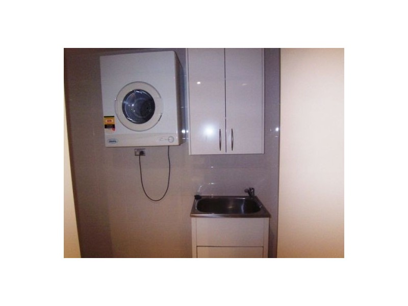 408/3 Como Crescent, Southport QLD 4215