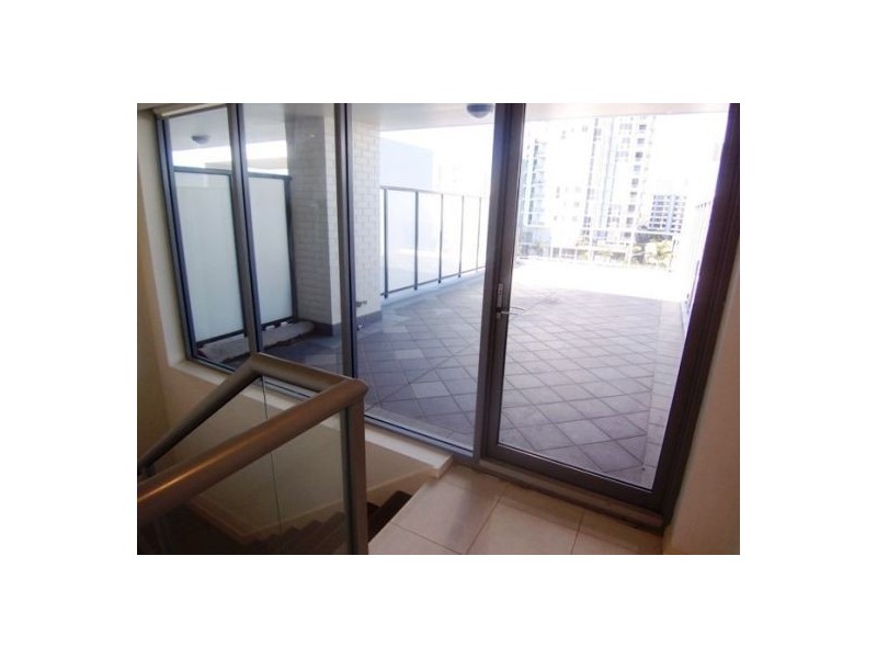 408/3 Como Crescent, Southport QLD 4215