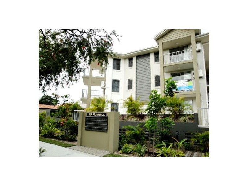 1/99 Muir Street, Labrador QLD 4215