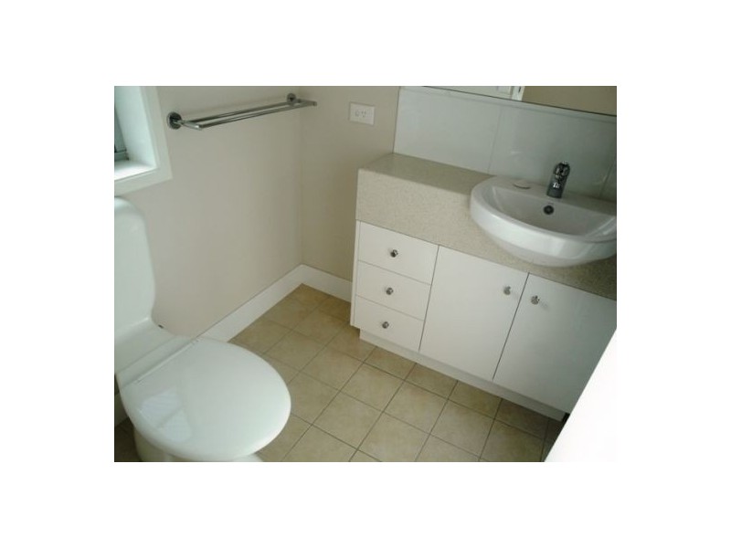 1/99 Muir Street, Labrador QLD 4215