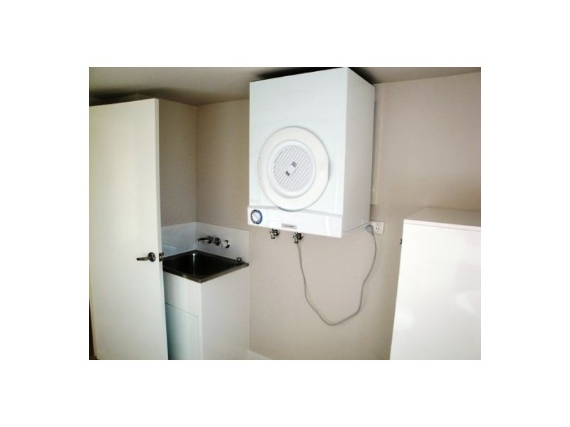 1/99 Muir Street, Labrador QLD 4215