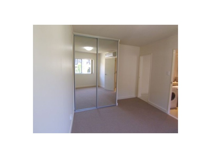 14/148 High Street, Southport QLD 4215