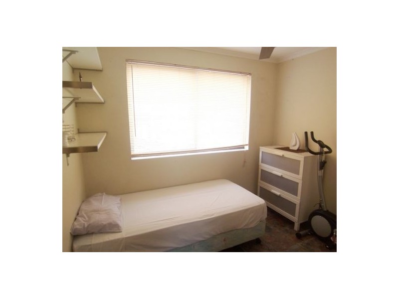 8/61 Frank Street, Labrador QLD 4215