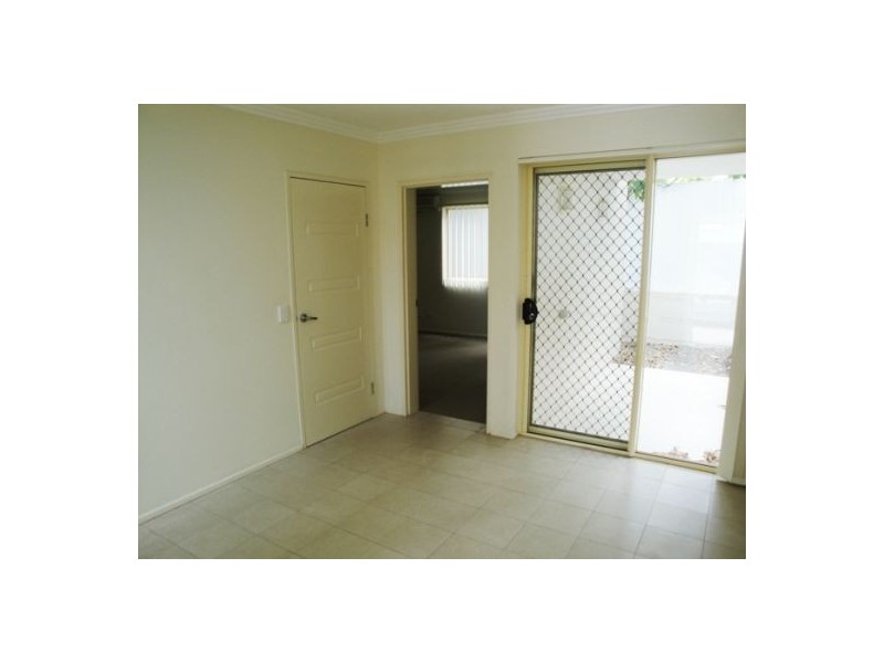 5/4-6 Locke Street, Southport QLD 4215