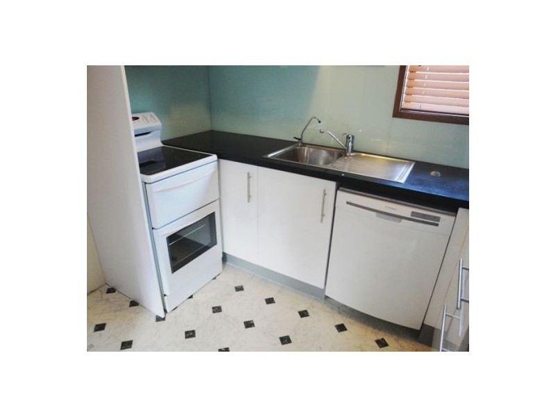 5/4 Rose Street, Southport QLD 4215