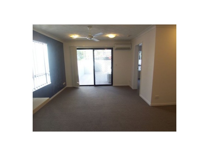 3/15 Lloyd Street, Southport QLD 4215