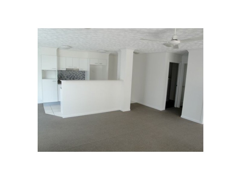 4/15 Lloyd Street, Southport QLD 4215