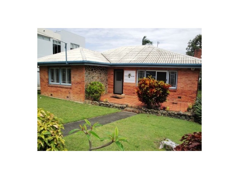 94 Eugaree Street, Southport QLD 4215