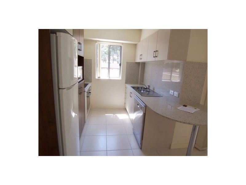 7/148 High Street, Southport QLD 4215