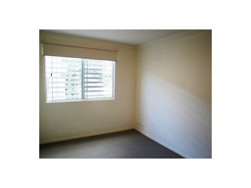 14/6-10 Rose Street, Southport QLD 4215