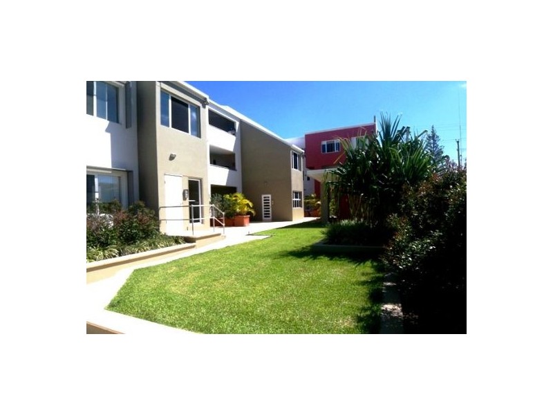 14/6-10 Rose Street, Southport QLD 4215