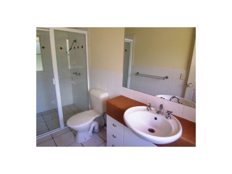 1/56  Ward Street, Southport QLD 4215