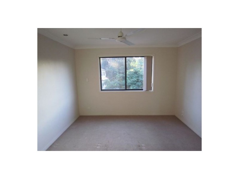 3/14 Terrigal Crescent, Southport QLD 4215