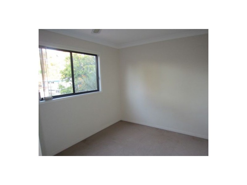 3/14 Terrigal Crescent, Southport QLD 4215