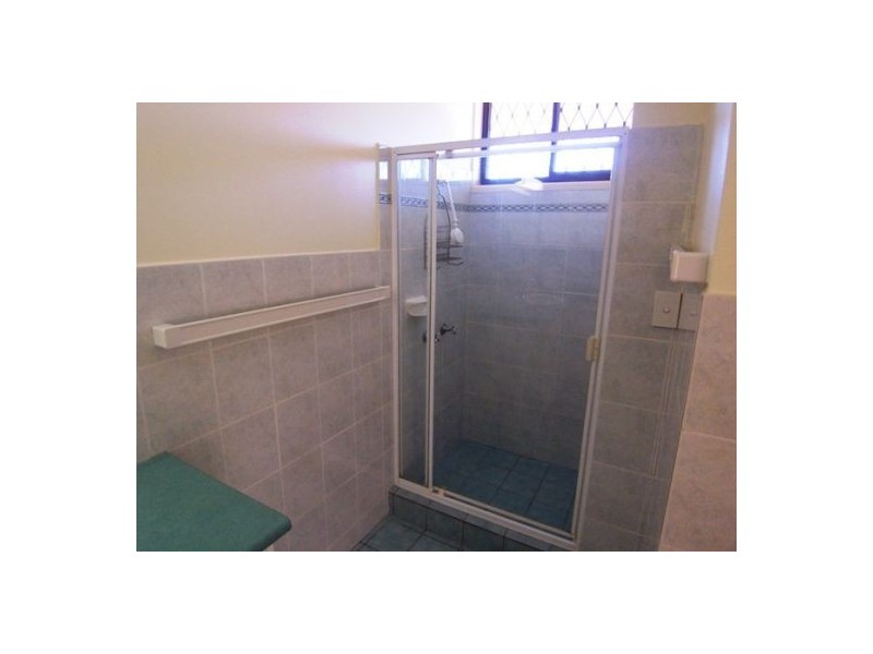 6/6 Parker Street, Labrador QLD 4215