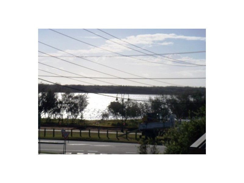 6/6 Parker Street, Labrador QLD 4215