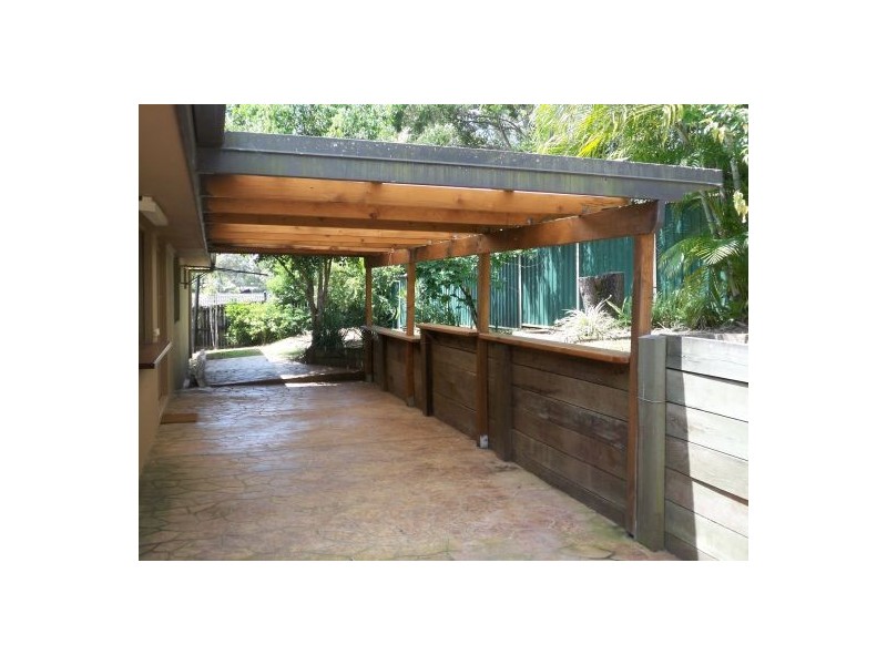 19 Flinders Av, Molendinar QLD 4214