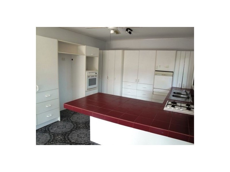 8 Tedder Avenue, Main Beach QLD 4217