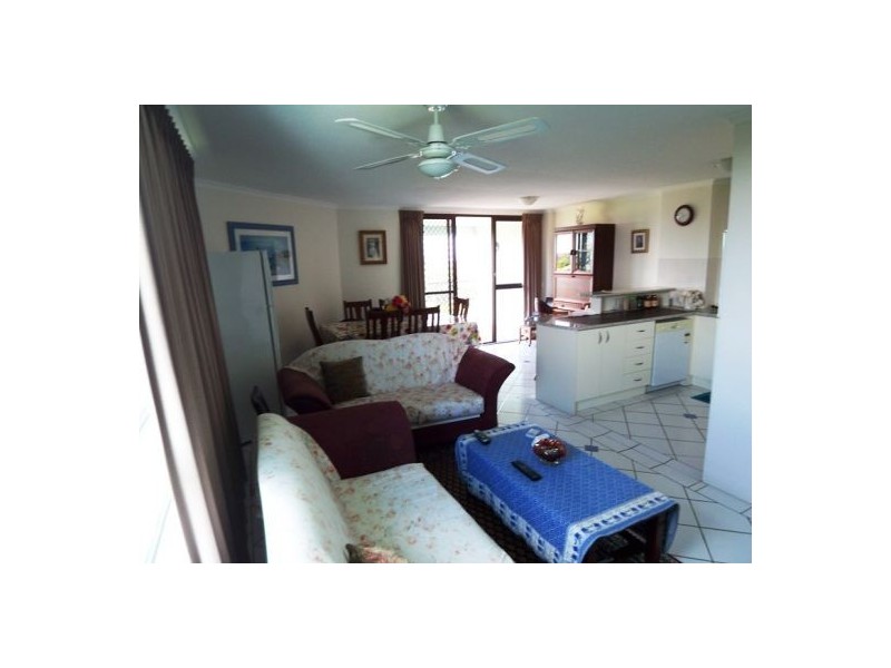 3A/114 Marine Parade, Southport QLD 4215