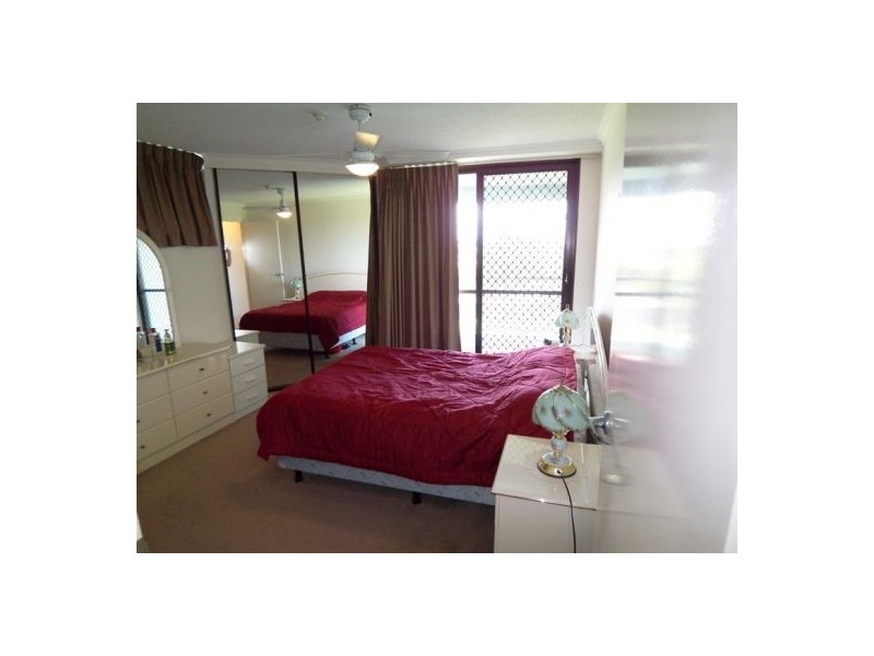 3A/114 Marine Parade, Southport QLD 4215