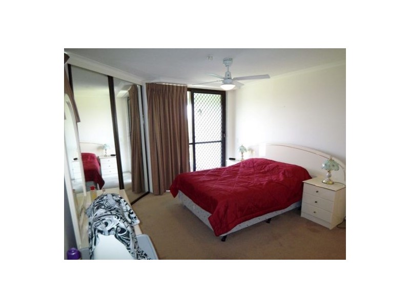 3A/114 Marine Parade, Southport QLD 4215