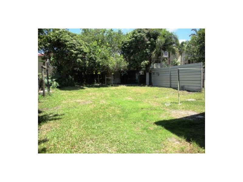 202 Scarborough Street, Southport QLD 4215