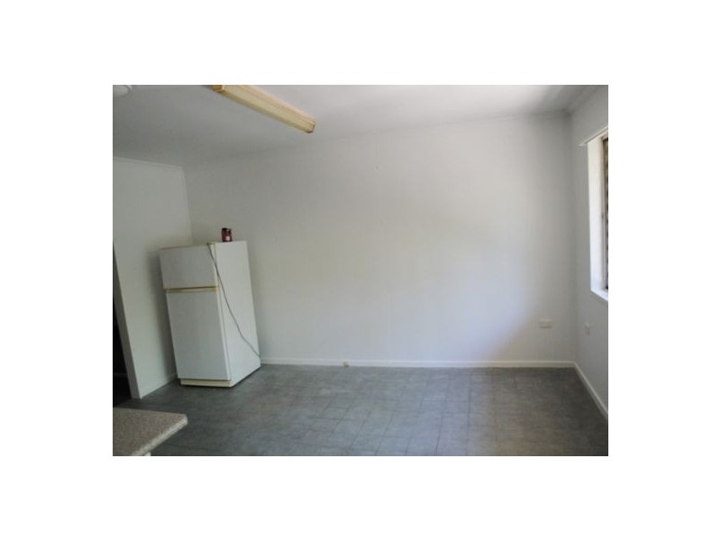 4/13 Walton Street, Southport QLD 4215