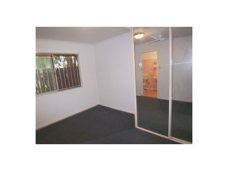 4/13 Walton Street, Southport QLD 4215