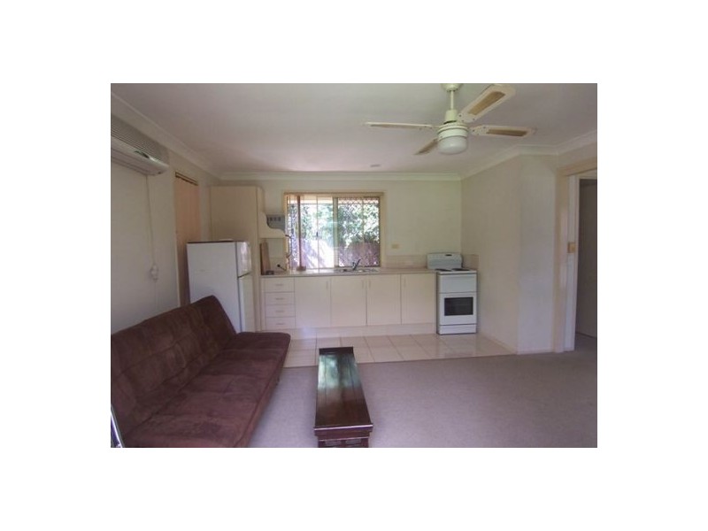 13A Maidstone place, Parkwood QLD 4214