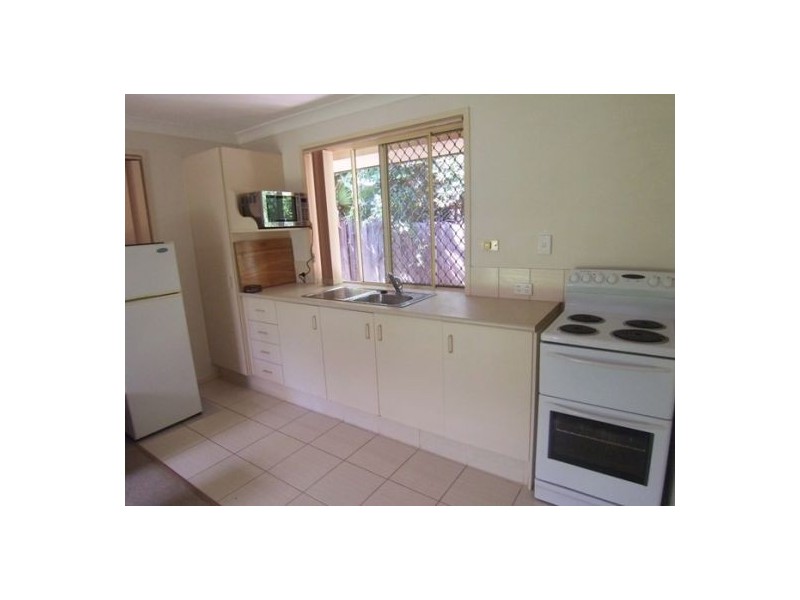 13A Maidstone place, Parkwood QLD 4214