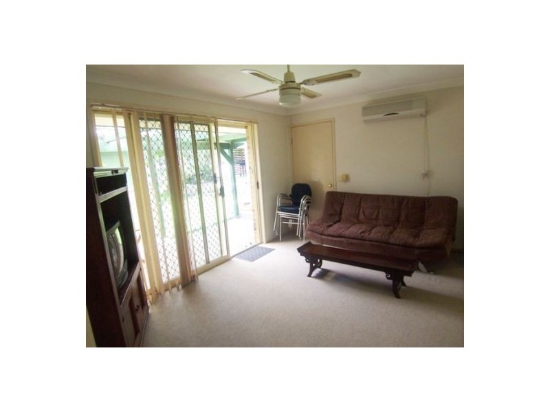 13A Maidstone place, Parkwood QLD 4214