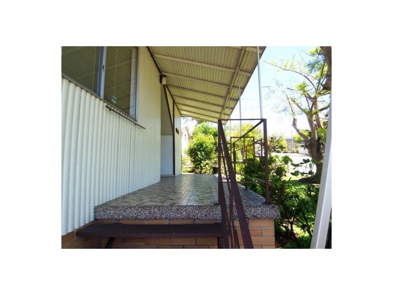 92 Johnston Street, Southport QLD 4215
