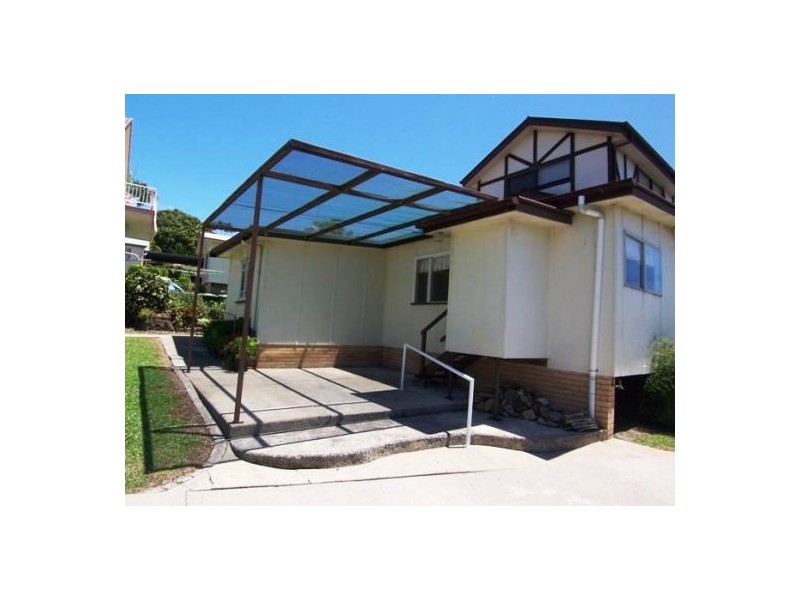 92 Johnston Street, Southport QLD 4215