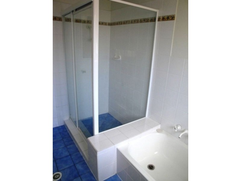 1/21 North Street, Southport QLD 4215